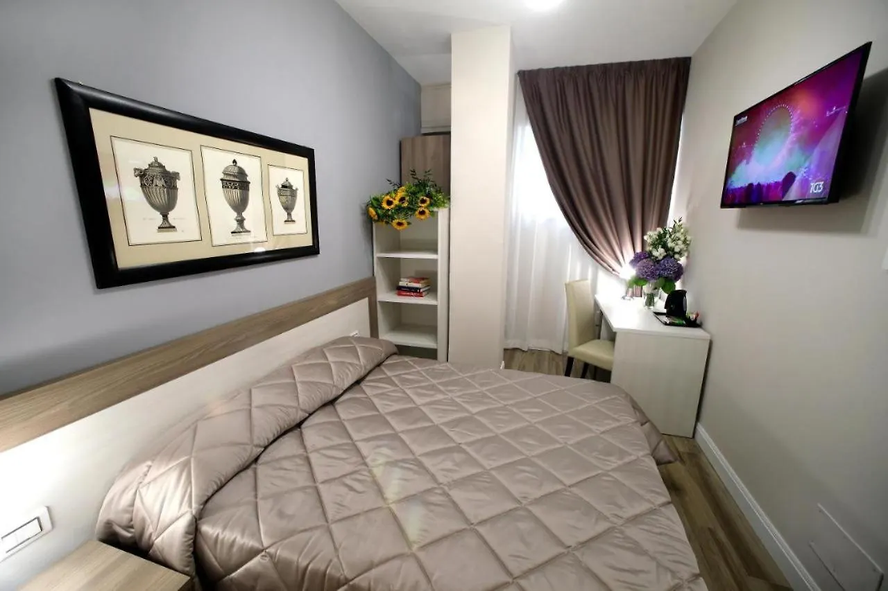 Florence Rooms67 0*,  إيطاليا
